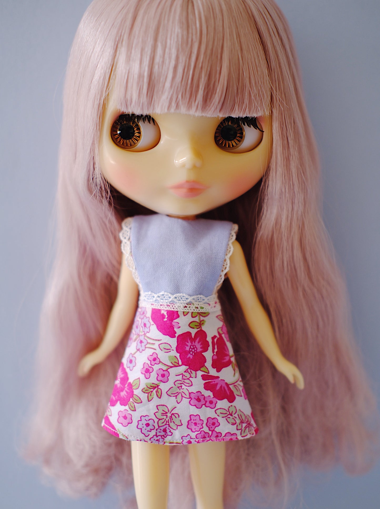Pink & cornflower ditsy floral Blythe doll pinafore dress